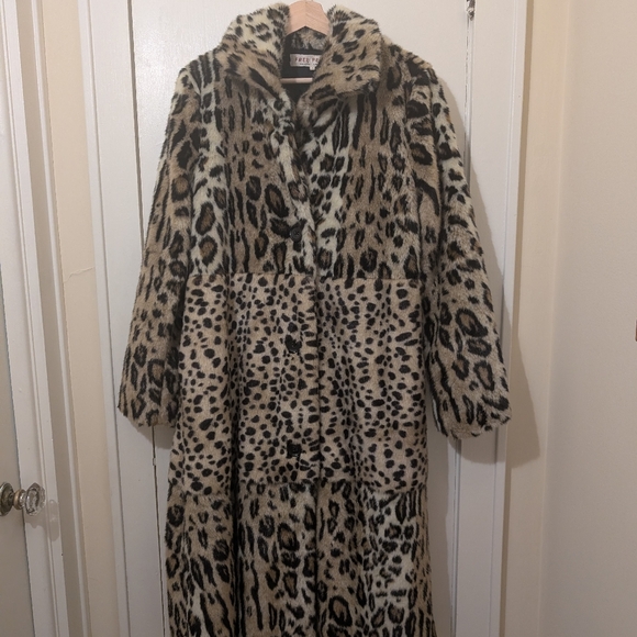 Free People Leopard Print Faux Fur Coat Size S - Picture 10 of 14